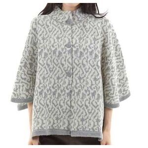 Alpaka Super Fine‎ Poncho Sweater Womens  Knit Wool Cozy Quiet Luxury Cape Peru